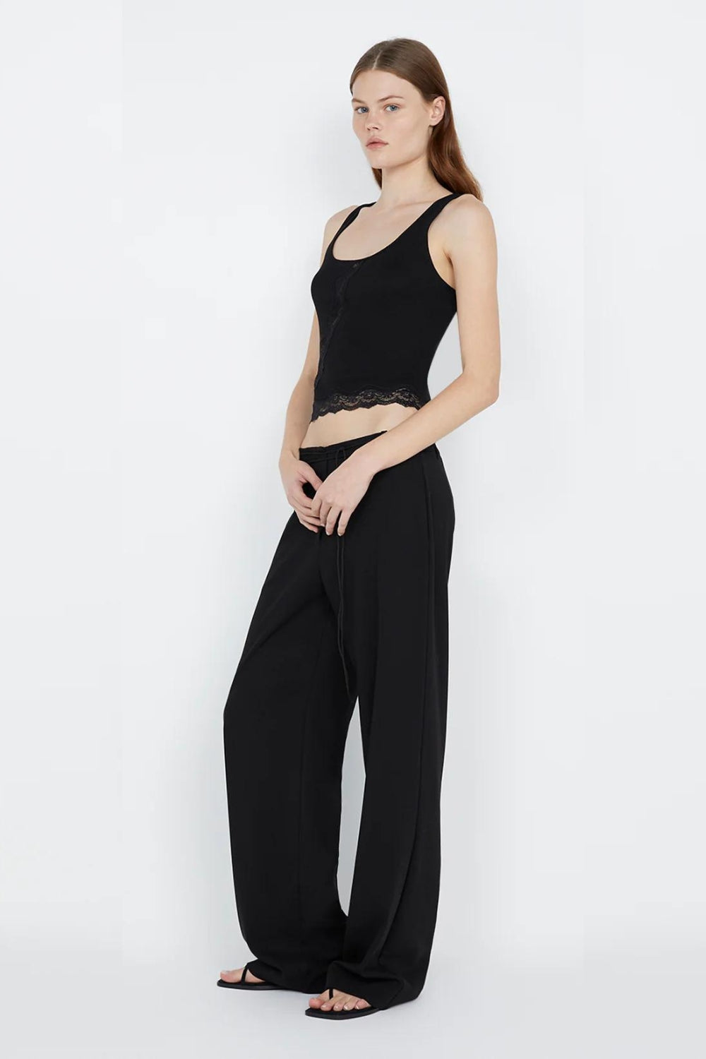 Naida Straight Leg Pant | Black