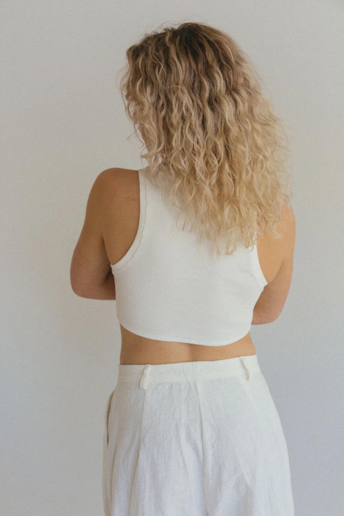 Arlo Crop | White